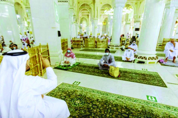 Sign language to benefit 20 million deaf visitors of the Two Holy Mosques