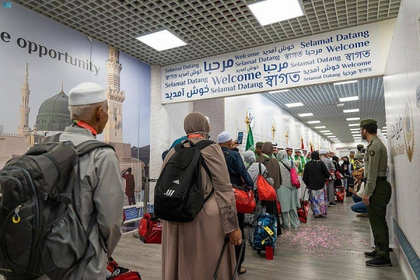 First batches of one million foreign pilgrims head for Saudi Arabia for lifetime spiritual journey