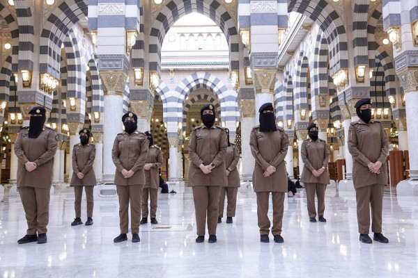 ’ Meet the female Saudi officers guarding the Prophet’s Mosque in Madinah