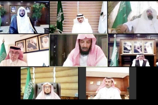 Hajj symposium stresses importance of public health rules and their application