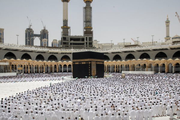 Worsening crisis forces Sri Lankan Muslims to forgo Hajj