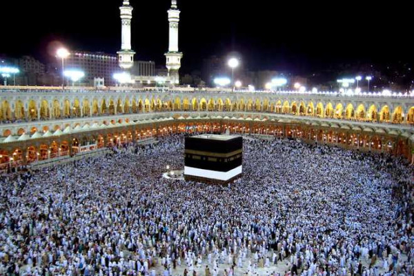 Tour operators decry slump in Umrah bookings