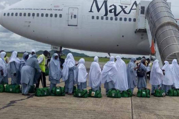 Thousands Of Saudi Arabia-Bound Pilgrims Stranded In Lagos, Delayed For Days