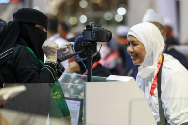Saudi Passports staff trained to speak over 13 languages