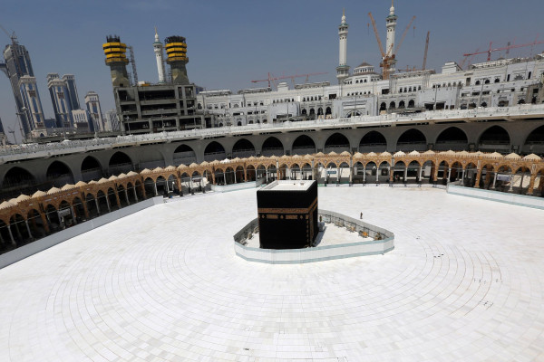 British Muslims warned against Hajj bookings