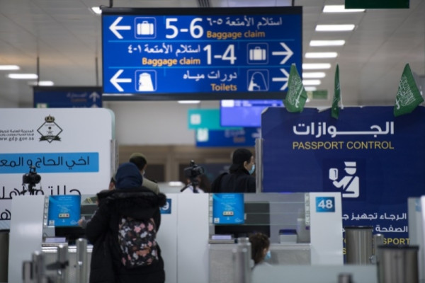 Saudi Arabia does not rule out surprise decisions regarding resumption of flight service