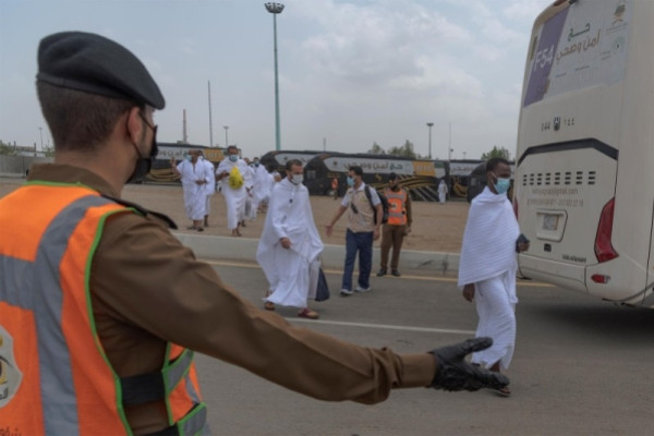 936 people arrested for violating Hajj rules