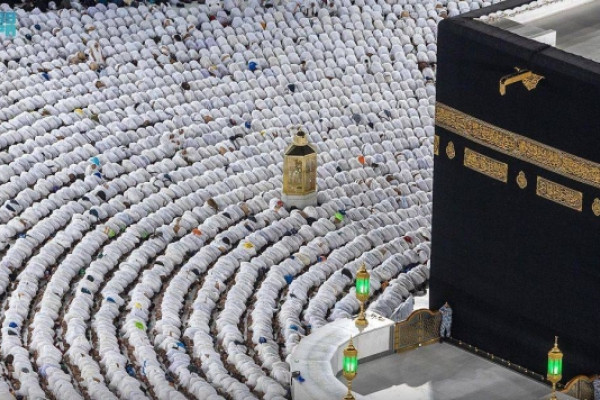 It is not mandatory for foreign pilgrims’ service providers to establish service companies