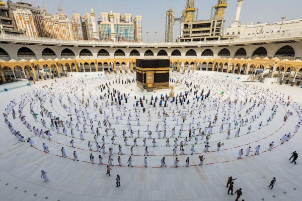 Hajj minister says Saudi Arabia’s tech triumph ensured successful season