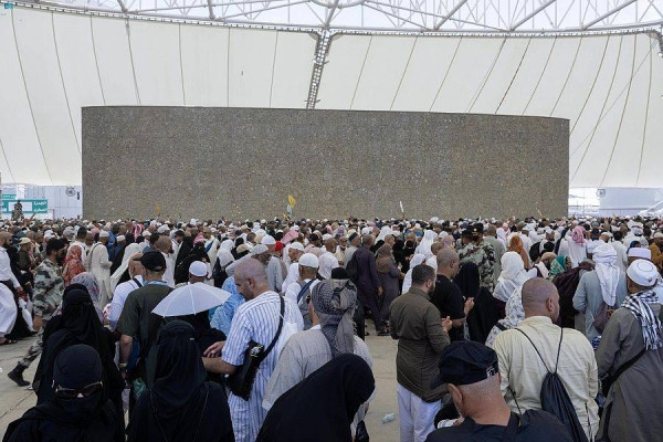 Most pilgrims leave Mina after performing Hajj rituals