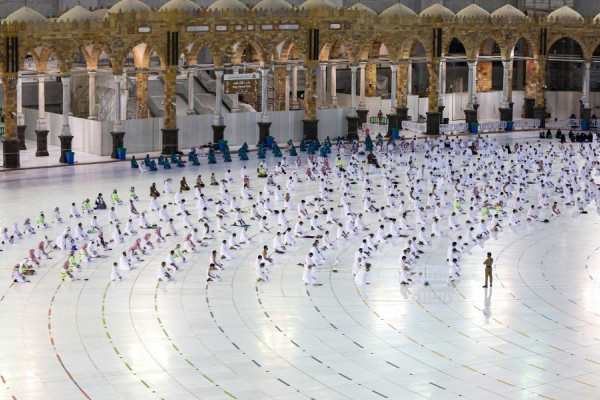 Saudi Arabia expands capacity, allows Umrah for vaccinated pilgrims in Ramadan