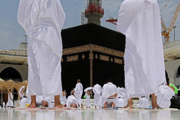 Hotels around Grand Mosque in Makkah to issue Umrah permits to guests in Ramadan