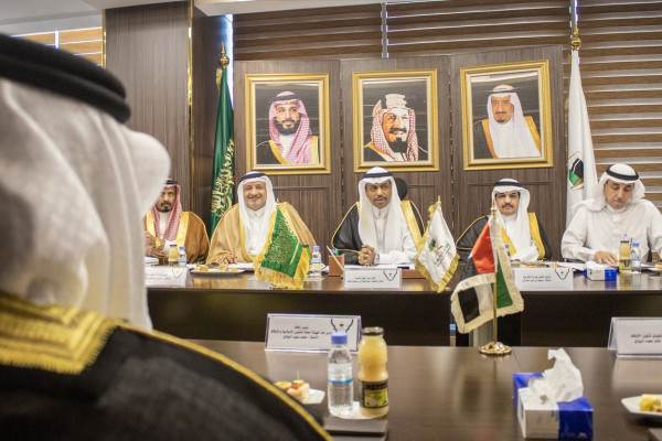 Saudi, UAE officials discuss Hajj preparations