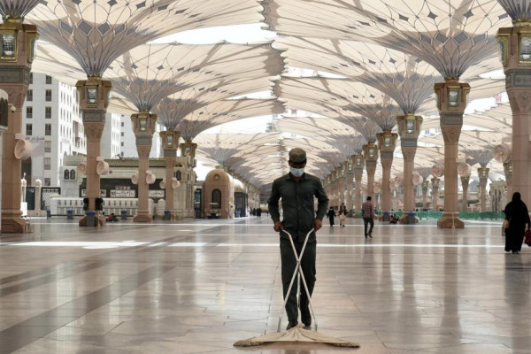 Prophet’s Mosque in Madinah prepares for Ramadan amid pandemic