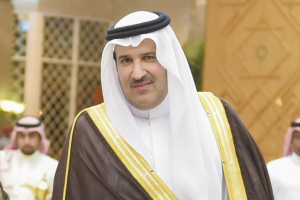 Madinah governor reviews vital transport project