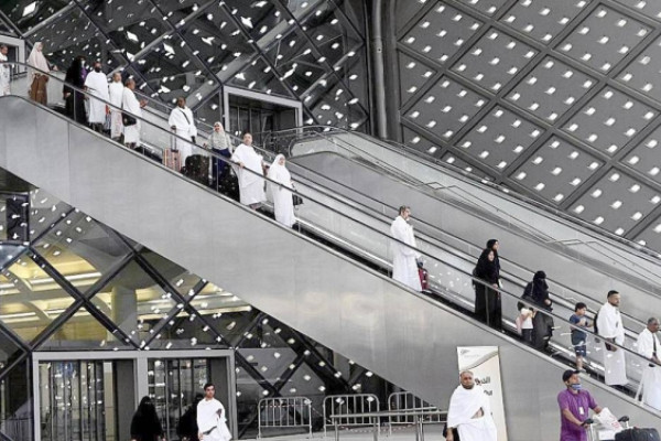 Haramain High-Speed Railway benefits travelers, worshipers