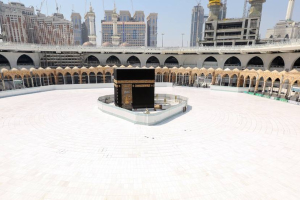 ‘Temporary suspension of Umrah compliant with Shariah’