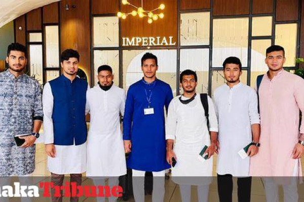 Seven cricketers depart Dhaka to perform Umrah Hajj