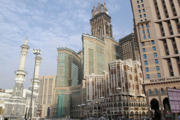 Makkah hotels could be used as isolation units in virus fight