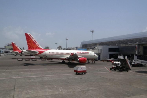 Over 350 Air India passengers stranded in Hyd airport leave to Jeddah after 30-hr delay