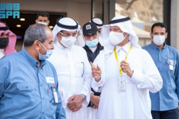 Energy minister seeks resolution of issues hampering provision of best services to pilgrims