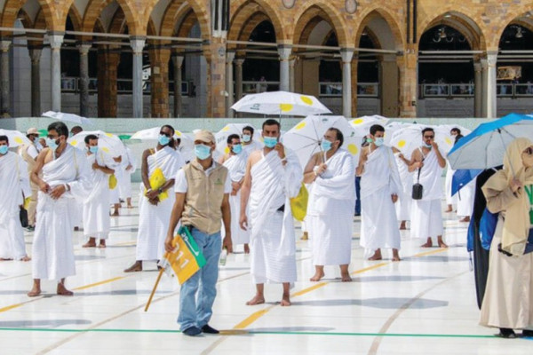 First stage of resumed services allow pilgrims three hours to perform Umrah