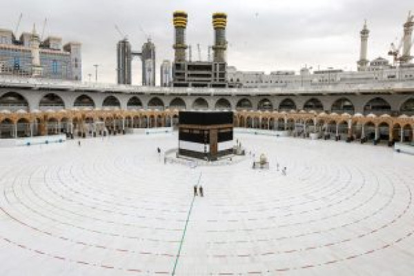 Saudi Arabia to ease international flight restrictions from 15 September