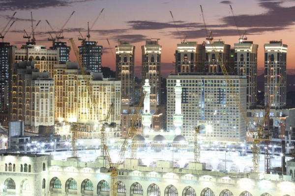Jabal Omar losses widen on hotel closures in Makkah